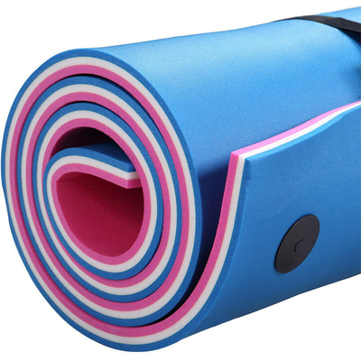 Multi Color XPE Foam Floating Mat 3-Layer Waterproof Lightweight OEM/ODM Dịch vụ có sẵn