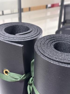 Mức độ nhẹ chống thấm nước thoải mái cắm trại nệm không khí mềm đệm Air Pad di động với dây đeo vai điều chỉnh lý tưởng cho đi bộ đường dài ngoài trời Backpacking và các hoạt động du lịch